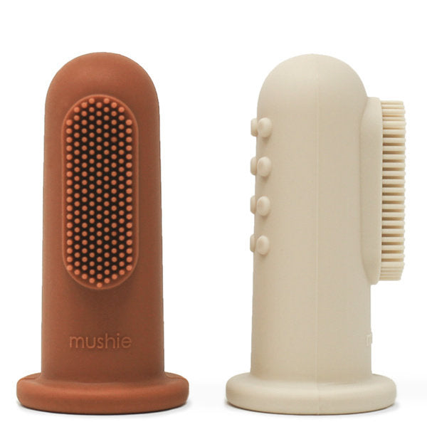 Mushie Vingertandenborstel Clay/Shifting - K-Deetje Oostkamp Brugge Duurzame Baby- en kinderwinkel